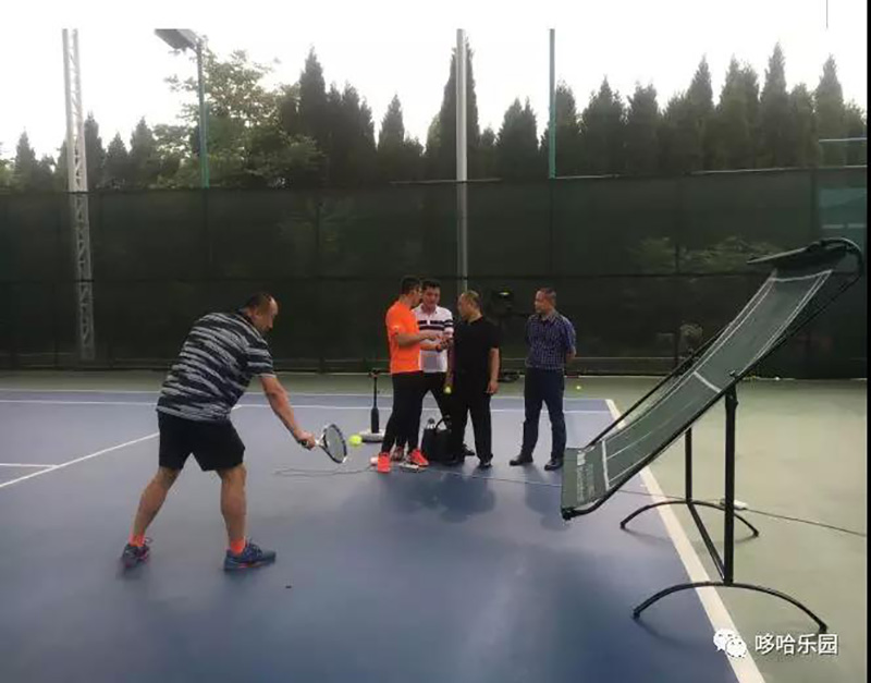 tennis practice training device